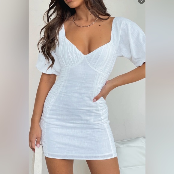 White Fox White Dress - Picture 1 of 3